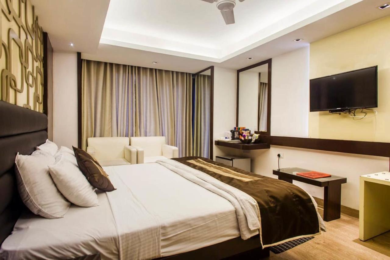 Fabhotel Red Leaf Mall Road Mussoorie Exteriör bild