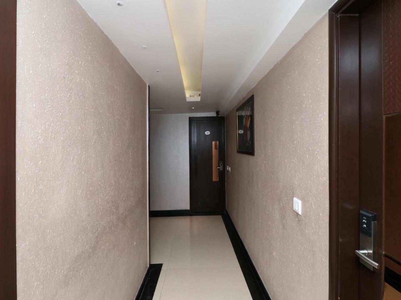 Fabhotel Red Leaf Mall Road Mussoorie Exteriör bild