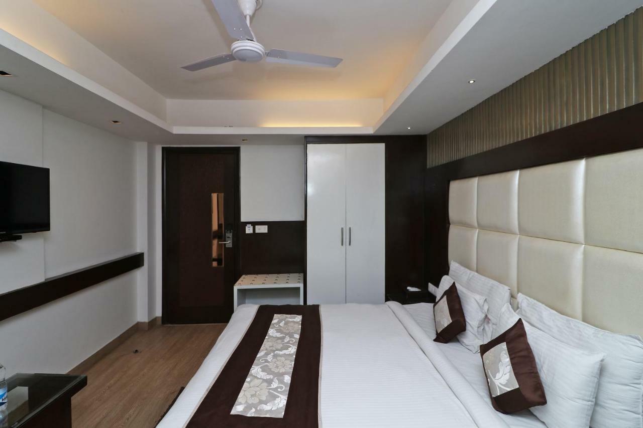 Fabhotel Red Leaf Mall Road Mussoorie Exteriör bild
